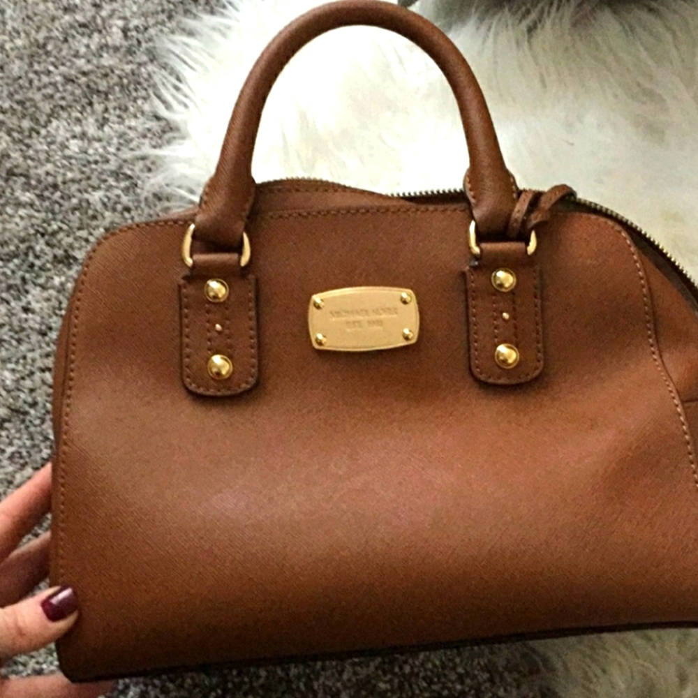 Barely used Michael kors bag